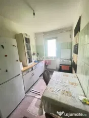 Apartament 2 camere-Podu Ros-liceul Dimitrie Cantemir 