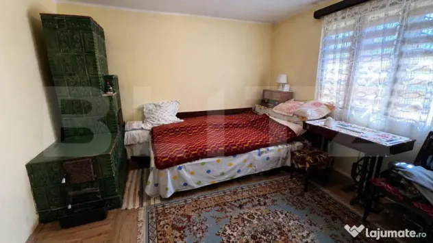 Casă de vacanță, 4200 mp teren, panoramă superbă, sat