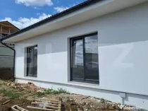 Locuință modernă în Livezeni, compartimentare eficientă