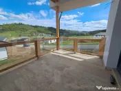 Locuință modernă în Livezeni, compartimentare eficientă 