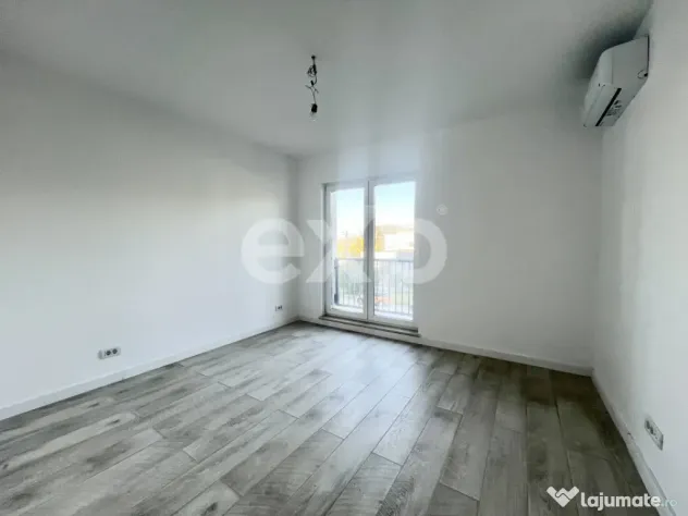 De vanzare apartament 2 camere parcare subterana piscina ext