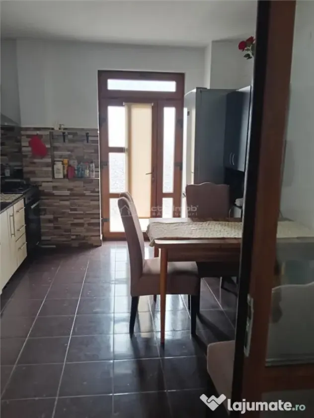 Inchiriez casa cu 4 camere-Bragadiru-zona Anaf-Partial Mobil