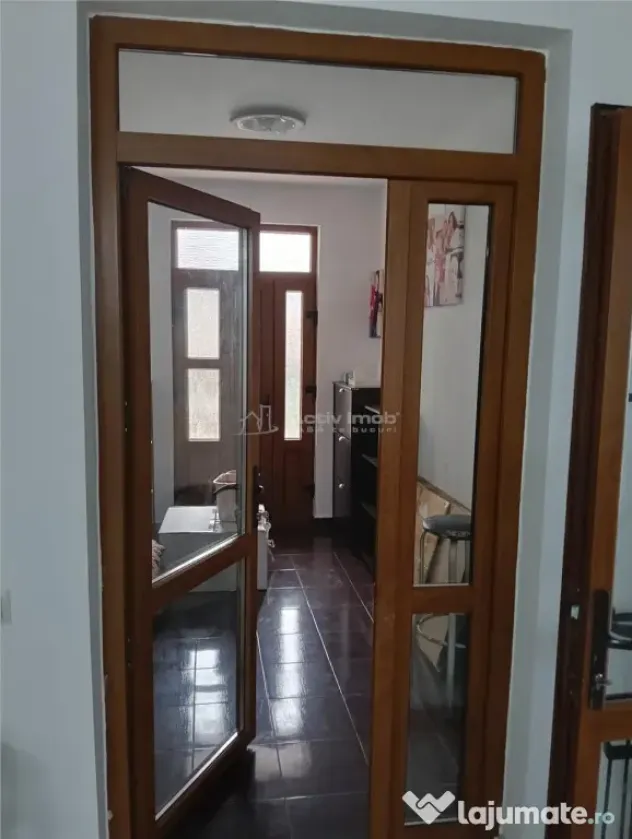 Inchiriez casa cu 4 camere-Bragadiru-zona Anaf-Partial Mobil