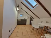 Garsoniera tip studio - zona Tractorul 