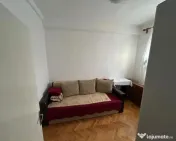 Apartament 2 camere, decomandat - zona Tractorul 