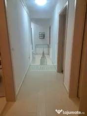 Apartament 3 camere + loc de parcare - zona Tractorul/Nic... 