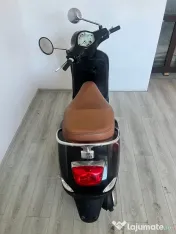 Vespa LX 50 4 T 
