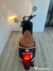 Vespa LX 50 4 T 
