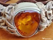 Brățară cu chihlimbar 