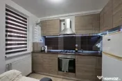 Apartament mobilat si utilat, parcare, zona Cetatii 