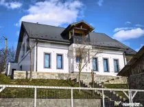Casă spațioasă de vânzare în Țigănași – ideală pe
