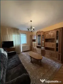 Apartament 3 camere, semidecomandat - zona Astra