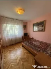 Apartament 3 camere, semidecomandat - zona Astra 
