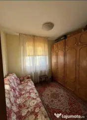Apartament 3 camere, semidecomandat - zona Astra 