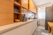 Apartament 2 camere de vanzare in Floresti 