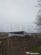 Casă cu 3 dormitoare și teren generos de 96 ari, aproape d 