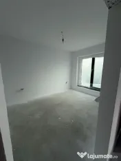 Casa de vanzare zona Carrefour 