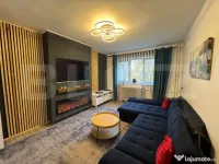Apartament 3 camere, LUX, decomandat, zona: Primaverii 