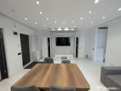 Aprtament cu 3 camere, zona Metro 