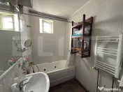 Apartament cu 3 camere, 67 mp, zona Cina 