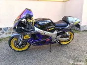 SUZUKI GSXR 600 ! stare FOARTE BUNA 