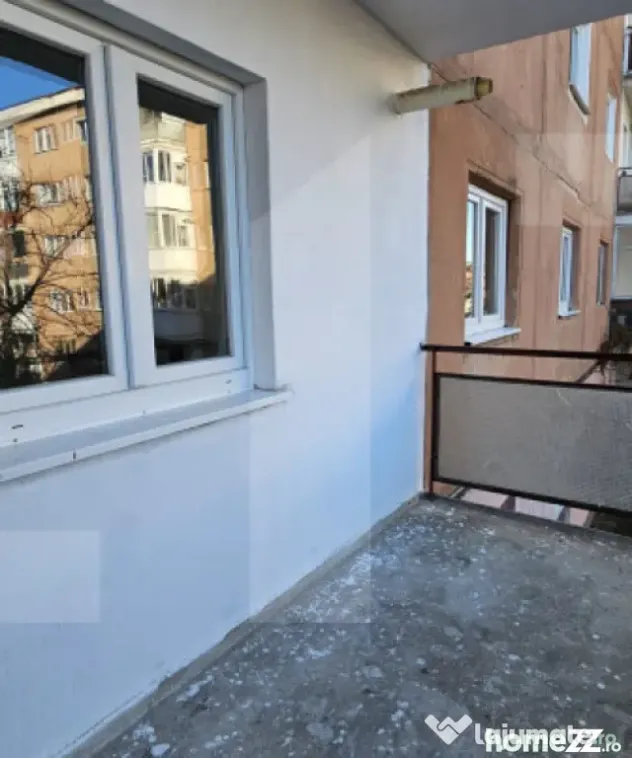 Apartament 3 camere, 2 băi – complet renovat, etaj 1, sem - Sfantu Gheorghe (Covasna)
