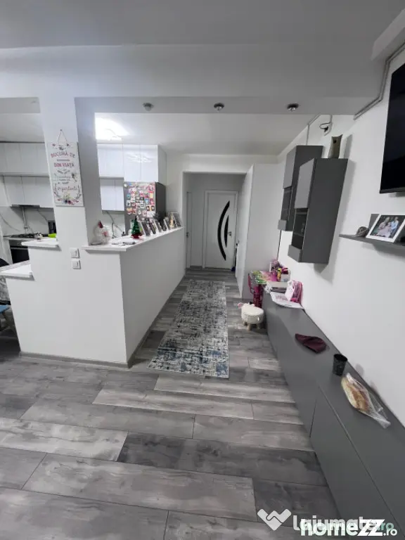 Apartament 3 camere, 71.62 mp, zona Lapus - Craiova (Dolj)