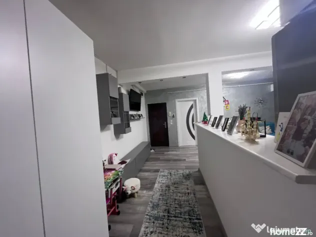 Apartament 3 camere, 71.62 mp, zona Lapus - Craiova (Dolj)