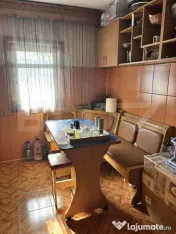 Apartament de vanzare, 2 camere, 50 mp - Vatra Dornei, zona 