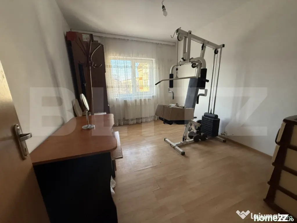 Apartament 3 camere, 63.13 mp, zona Micro 6 - Targoviste (Dambovita)
