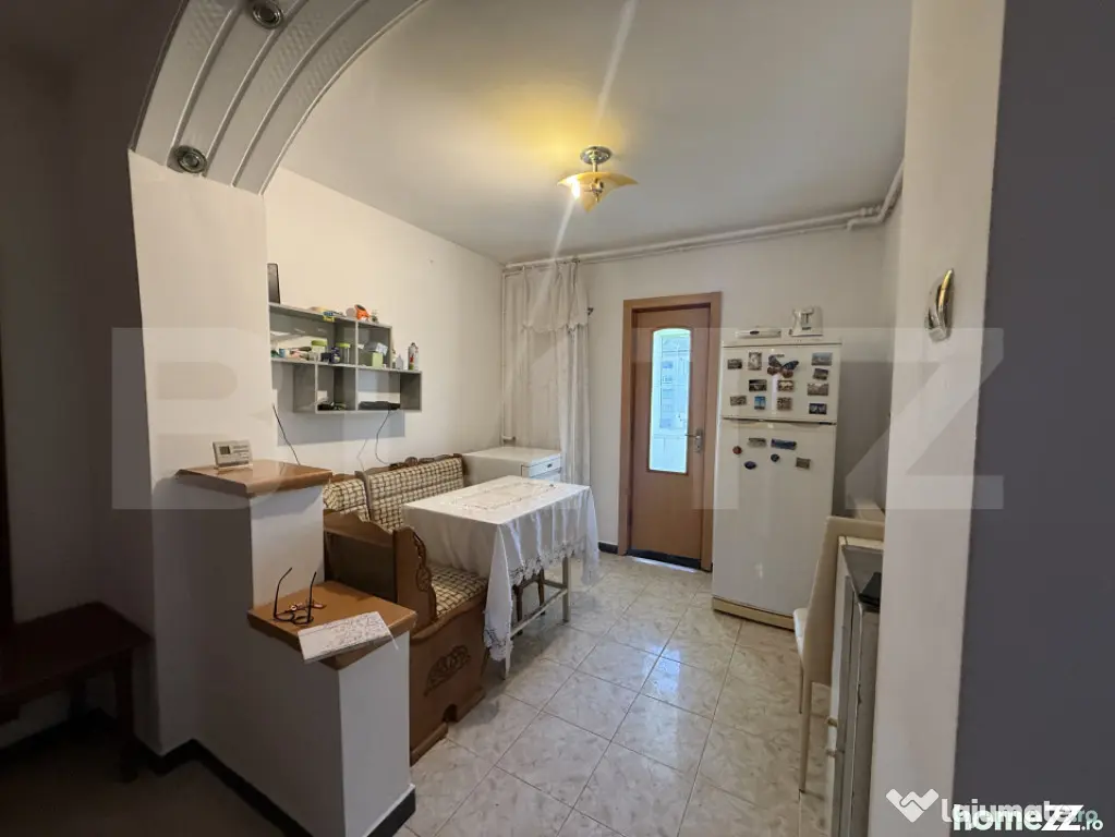 Apartament 3 camere, 63.13 mp, zona Micro 6 - Targoviste (Dambovita)