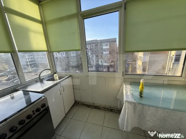 Apartament 3 camere, 63.13 mp, zona Micro 6 - Targoviste (Dambovita)