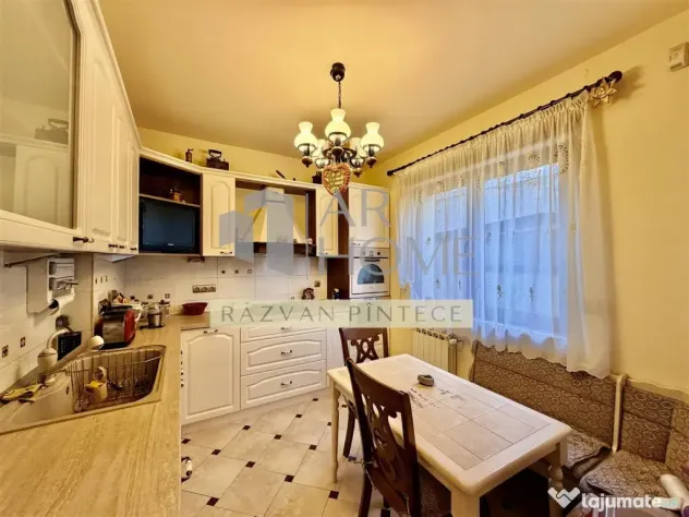 Vila D P, 6 camere, Bulevard, Ploiesti