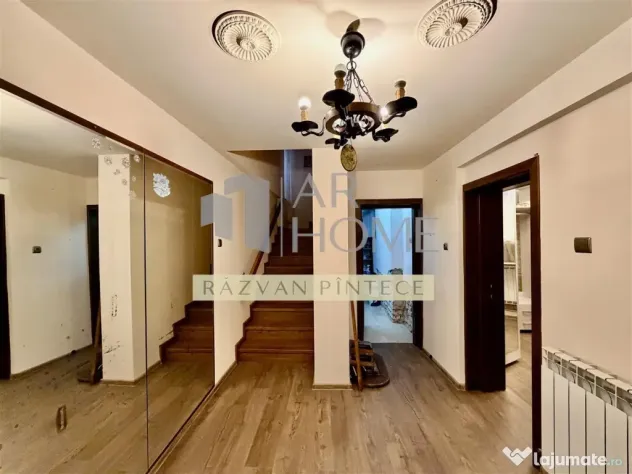 Vila D P, 6 camere, Bulevard, Ploiesti