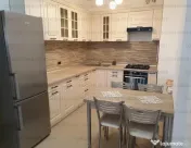 Ap 2 camere, decomandat, spatios, 2 balcoane, parcare, Tractorul! 