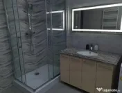 Ap 2 camere, decomandat, spatios, 2 balcoane, parcare, Tractorul! 