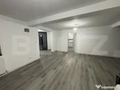 Casa de vanzare, cu 3 camere 
