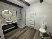 Casa de vanzare, cu 3 camere 