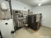 Casa de vanzare, cu 3 camere 