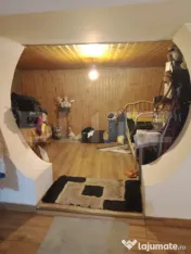 Casă cu teren generos de 739 mp în Dâmbu Pietros 