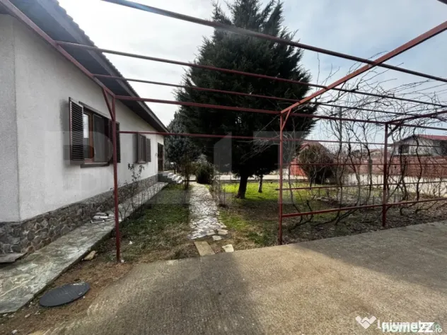Casă parter nelocuită, terasă 50 mp, teren 647 mp, Preajb - Craiova (Dolj)