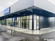 Centru comercial 1200 mp , 4000 mp parcare , ideal investiti