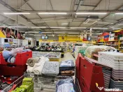 Centru comercial 1200 mp , 4000 mp parcare , ideal investiti
