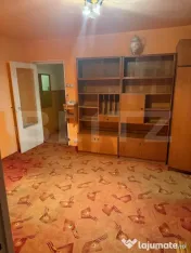 Apartament 2 camere, semidecomandat, 7 Noiembrie 