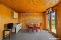 Apartament de închiriat la casă, cu 3 camere – zona N... 