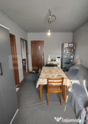 Casa individuală 100 mp utili, teren 903 mp, Mărtinești 