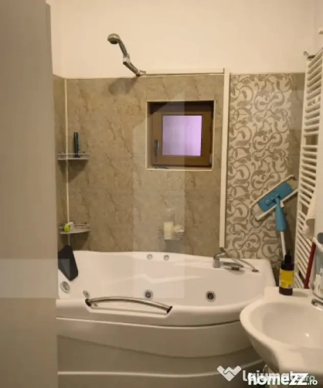 Casa,6 camere ,curte comuna in zona buna - Timisoara (Timis)
