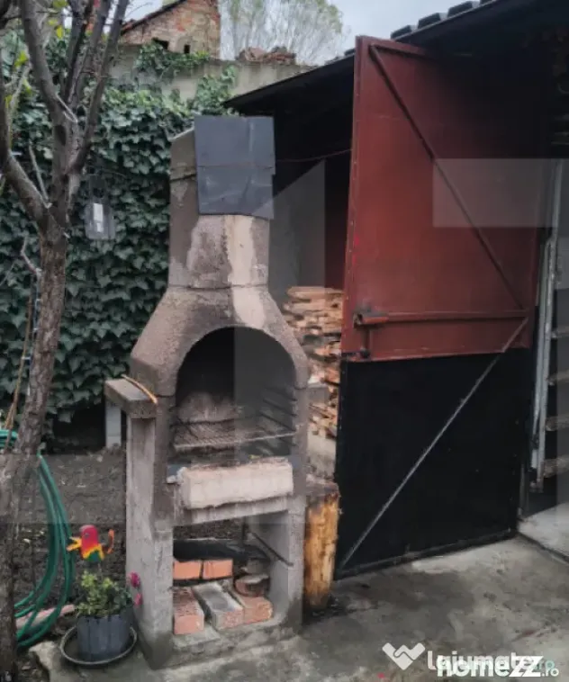 Casa,6 camere ,curte comuna in zona buna - Timisoara (Timis)