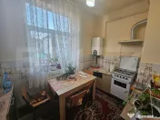 Apartament cu 3 camere, decomandat, 80 mp, Ocna Mures 