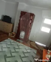 Casa de lemn cu 2 camere 